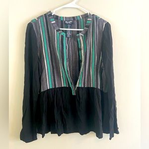Wrangler size medium top